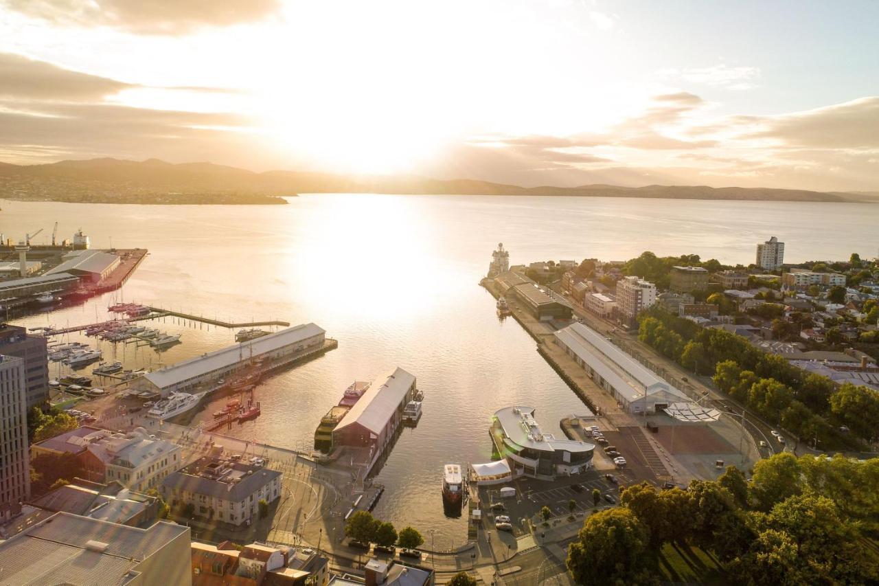 The Tasman, A Luxury Collection Hotel, Hobart Exterior foto Aerial view of the Hobart waterfront