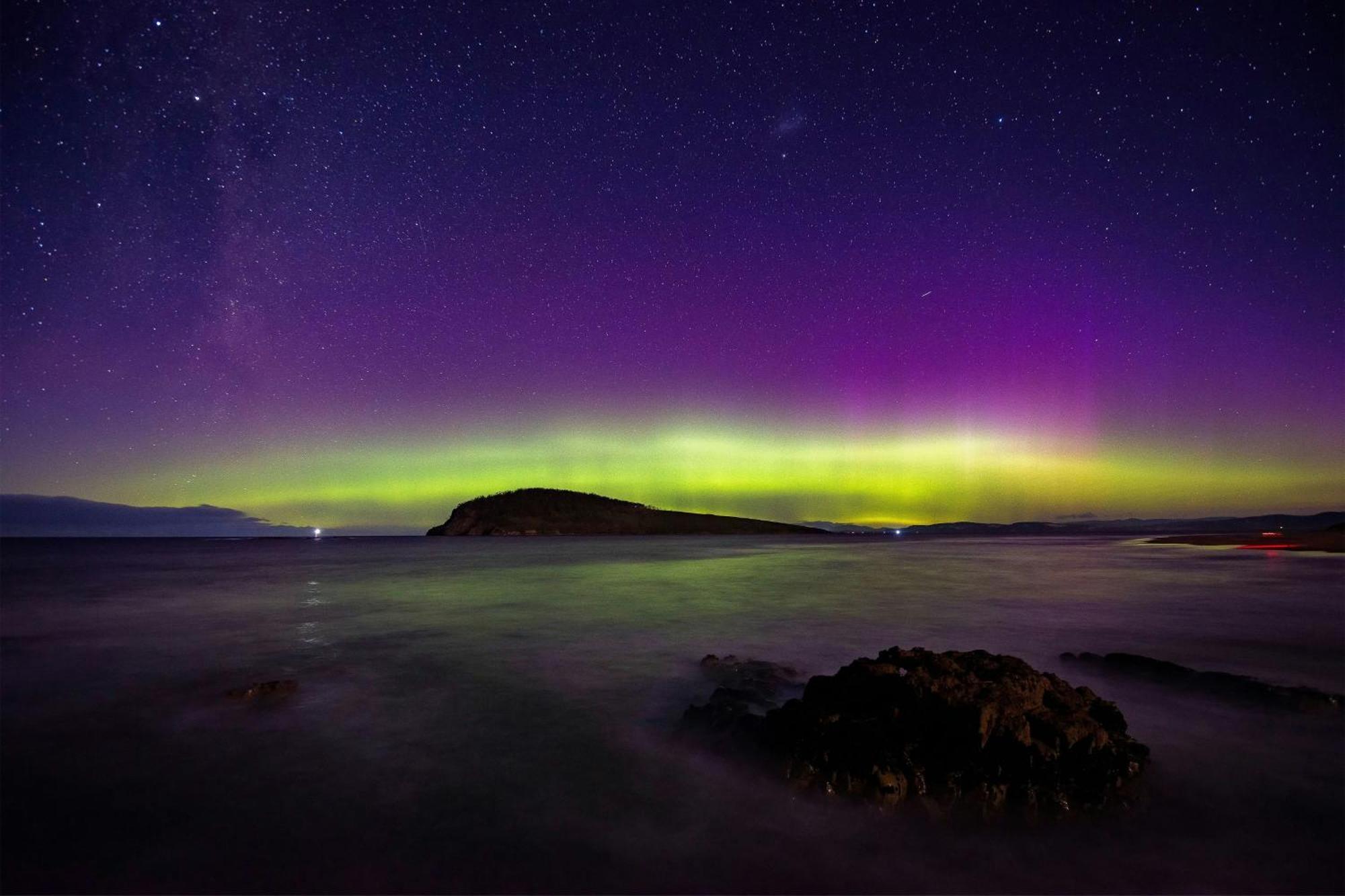 The Tasman, A Luxury Collection Hotel, Hobart Exterior foto Aurora Borealis over the Isle of Skye